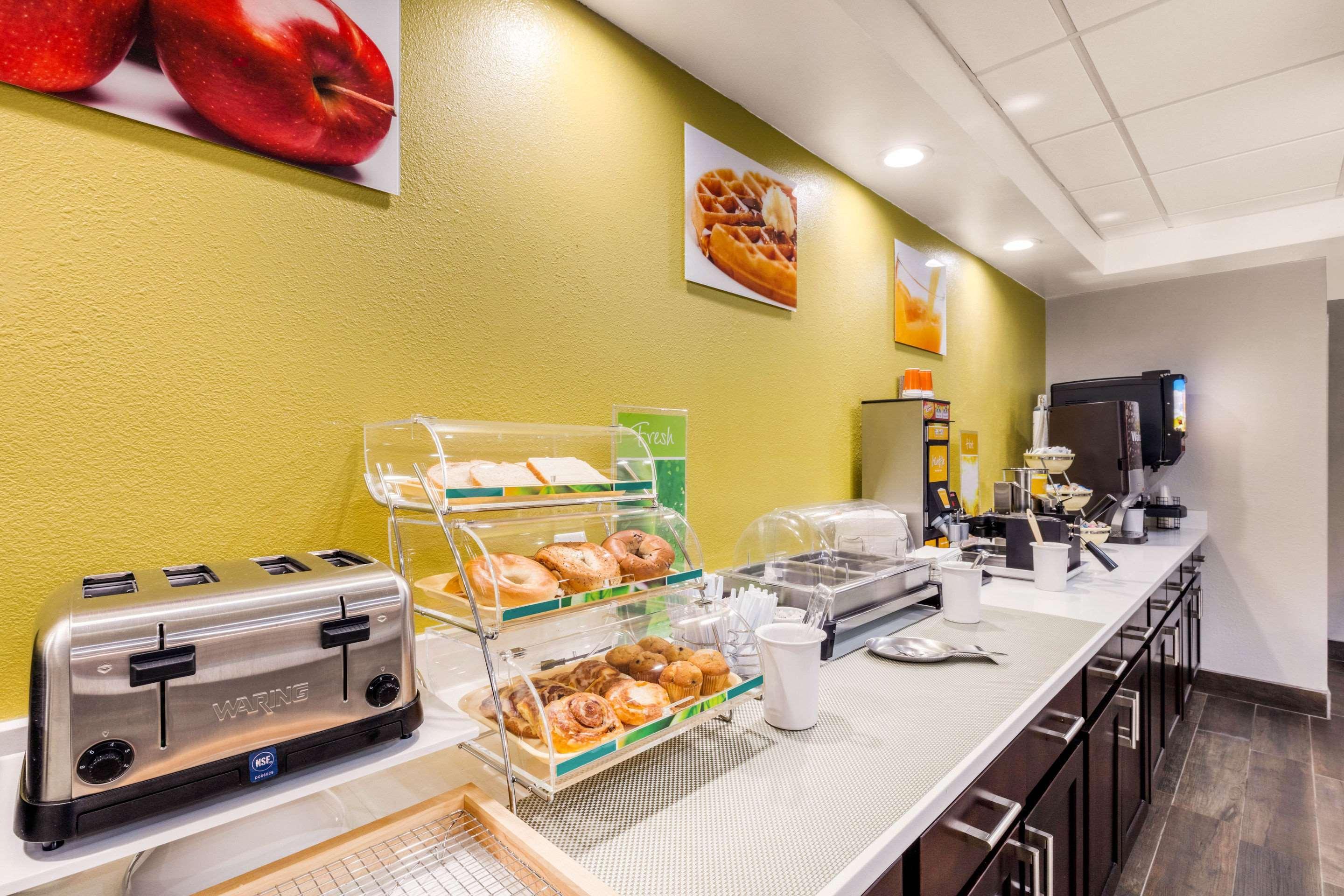Quality Inn Gordonsville Eksteriør billede