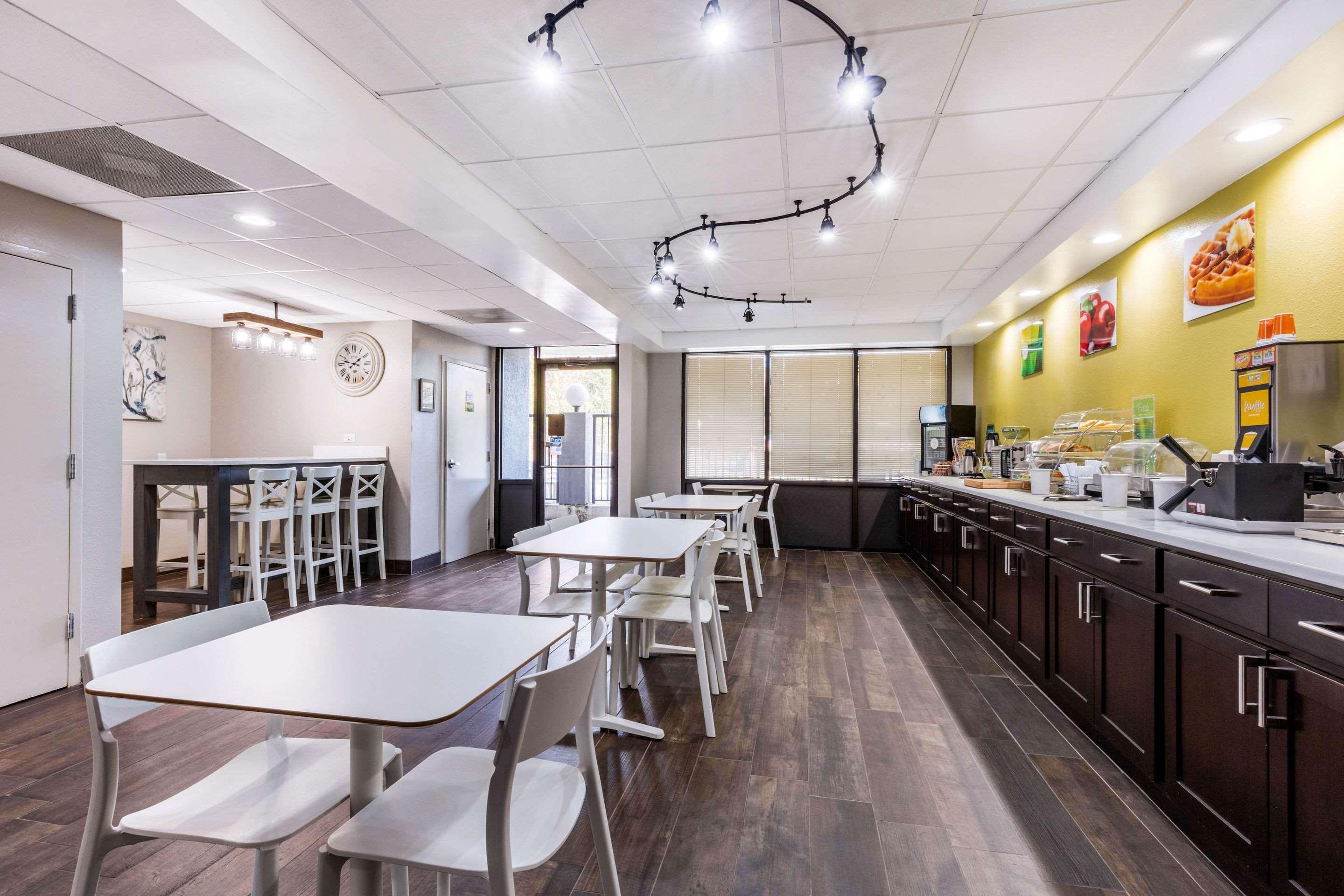Quality Inn Gordonsville Eksteriør billede